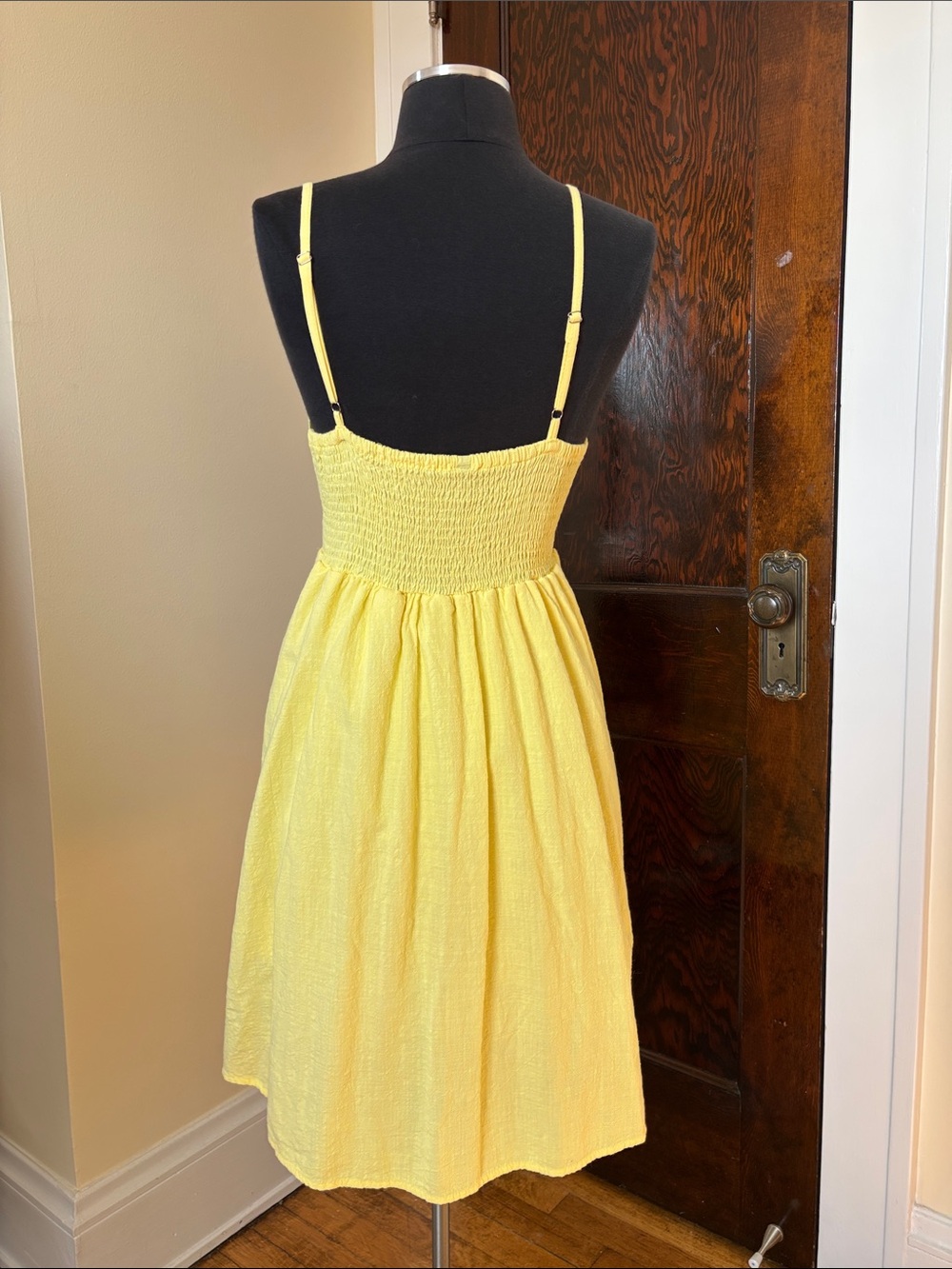 Sunny Yellow Tie-Front Sundress Buttons Sleeveless Smocked Back Butter Yellow - Picture 3 of 12